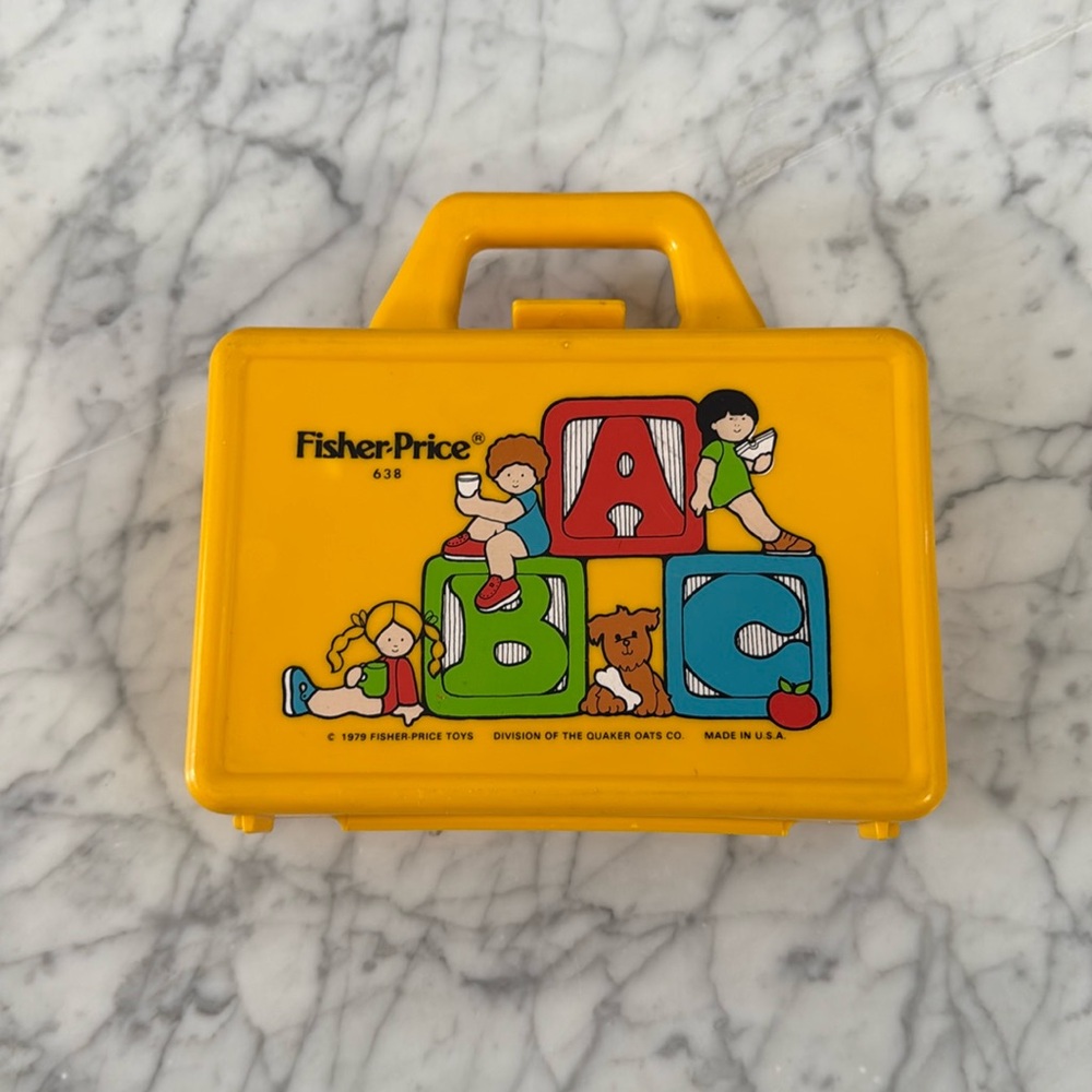 Vintage 1980s Fisher Price Play Lunch Box Crayon Stencil Pencil Case Vintage